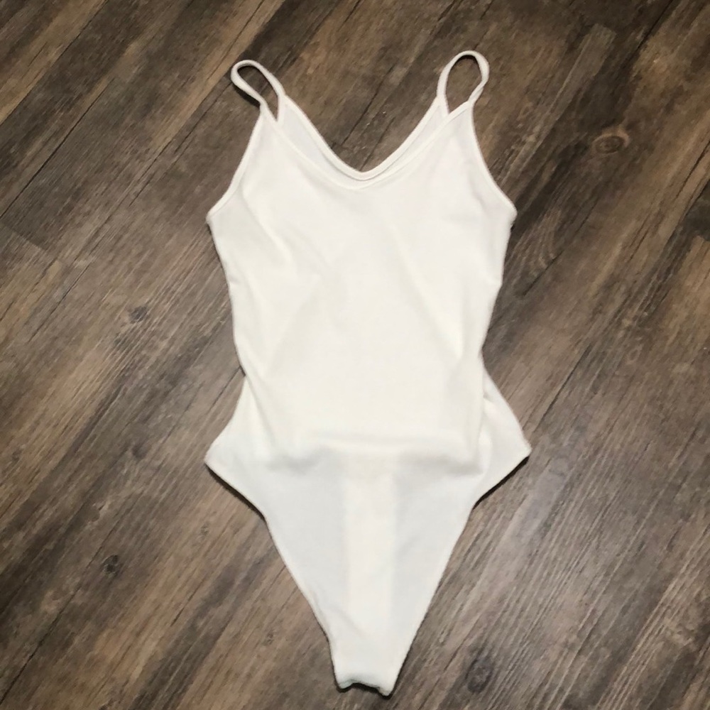 American Eagle Bodysuit Top White SZ XS Like New!